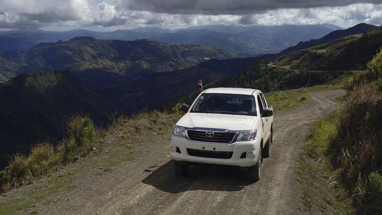 4x4 para aventura en Mendoza - Vehículo todoterreno ideal para explorar rutas de montaña y destinos turísticos
